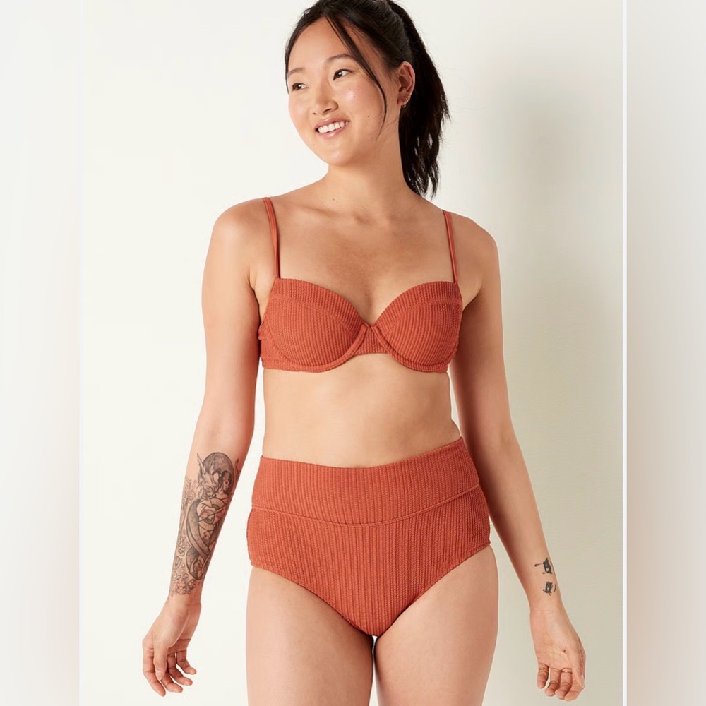 PINK Victoria’s Secret ribbed Underwire Bikini Top and High-Waist Bottoms - Rust